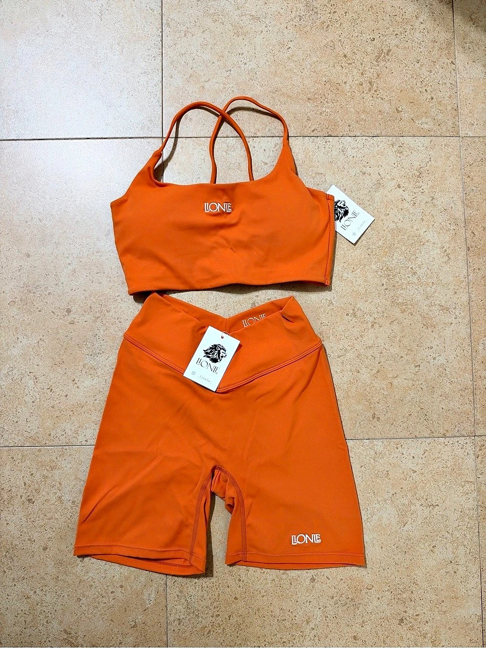 Lionle  Orange Two-Piece gym Set NWT